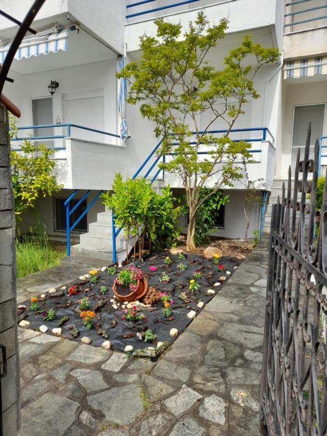 Maisonette Basilissa Nea Poteidaia Exteriör bild