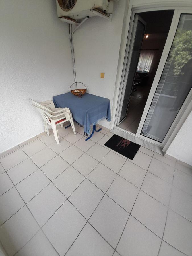 Maisonette Basilissa Nea Poteidaia Exteriör bild